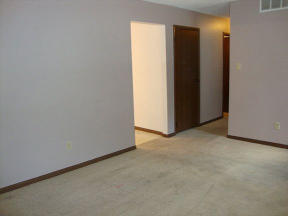5th image of 5109 Bagnall Dr