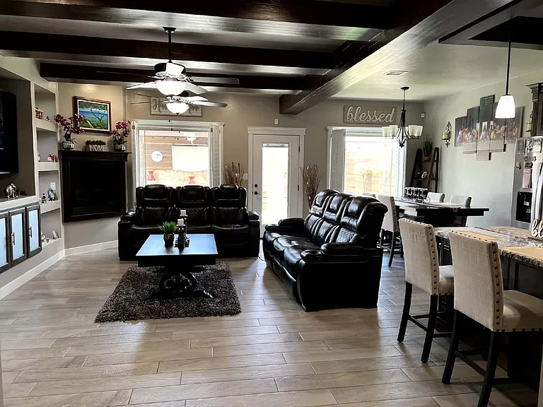 14231 Richard Wiles Ave — Photo 24