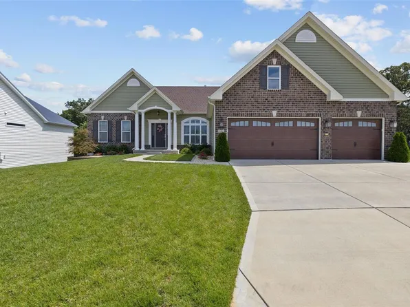 136 Eagle Estates Dr, Lake Saint Louis, MO 63367