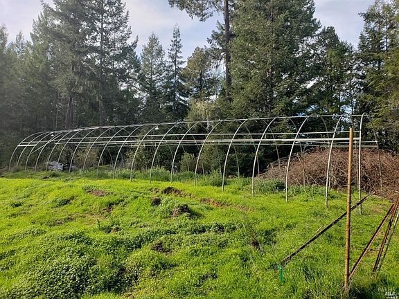 4th image of 20425 Orr Springs Road