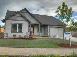 1589 Loganberry St, Dallas, OR 97338