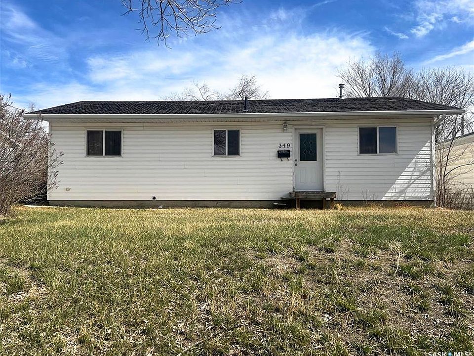 1st image of 349 10th AVENUE NW