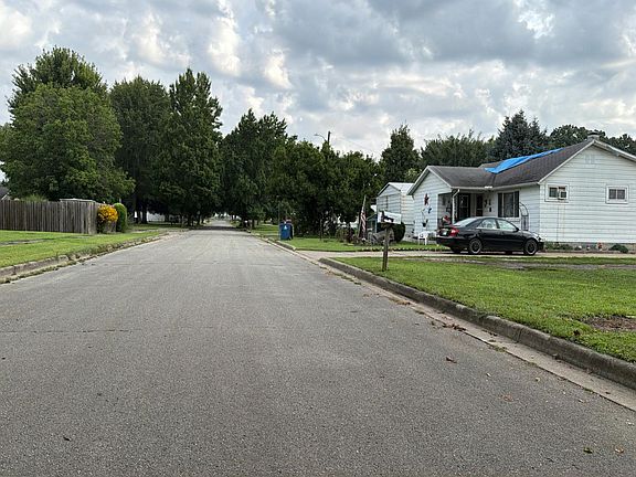 5th image of 2039 N 31st St