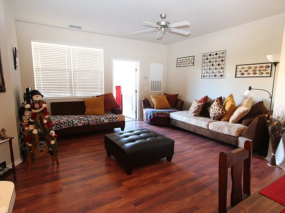 2nd image of 1410 Villa Capri Cir APT 201