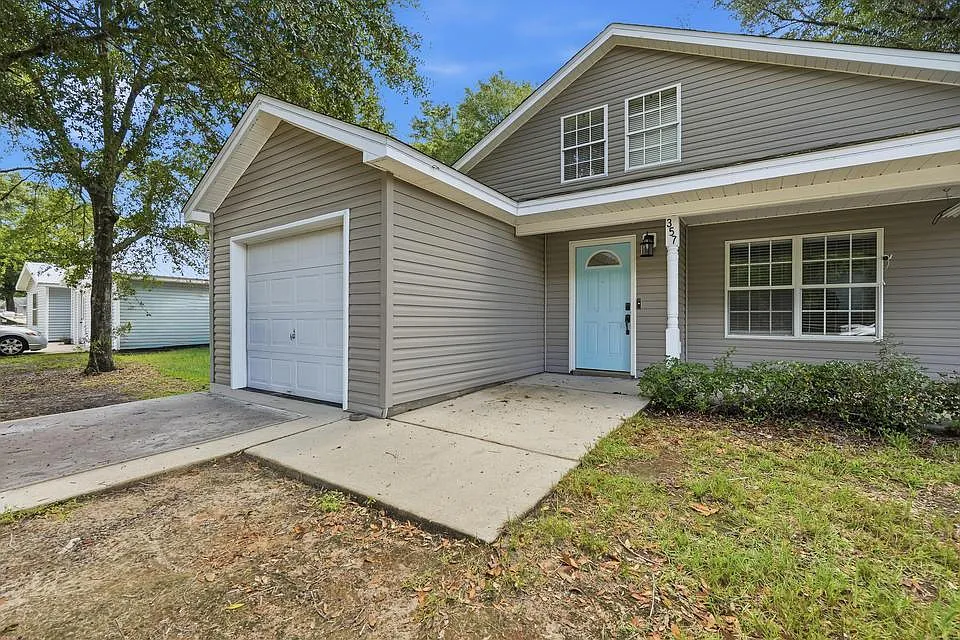 4 bed, 2.0 bath, 1584 sqft, $1,750 — Photo 3