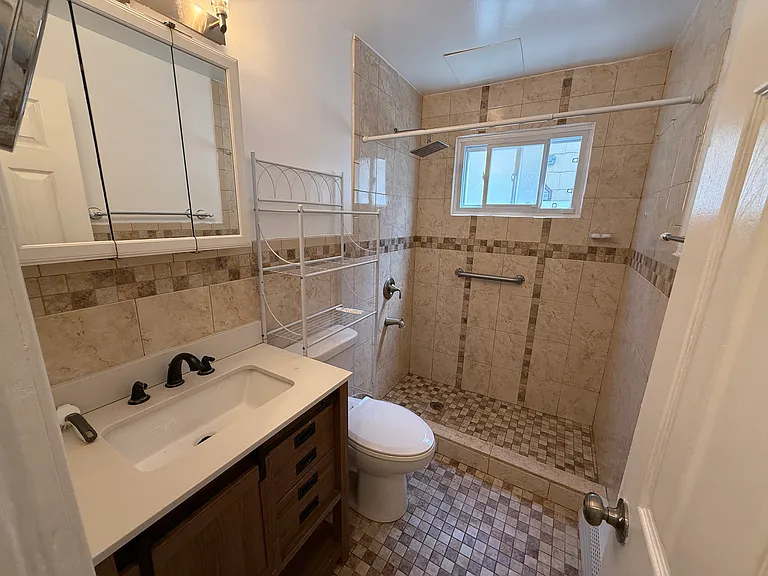 20 Cameron Ave #1 — Photo 6