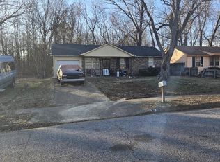 4687 Royal Ridge Dr, Memphis, TN 38128