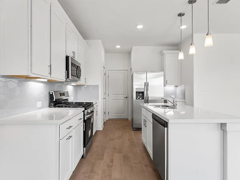 7409A Sparkling Light Dr #A — Photo 5