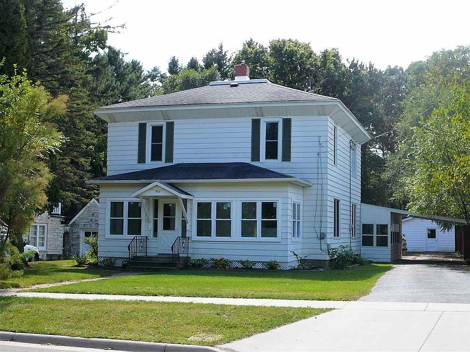 411 W Elm St