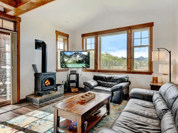 85 COZENS POINTE CIR D202, Fraser, CO 80442