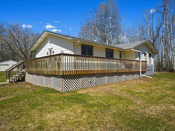 2nd image of 640052 Range Rd #233
