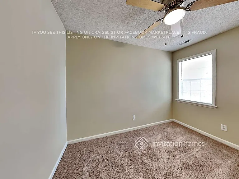7537 Thebes Dr — Photo 15