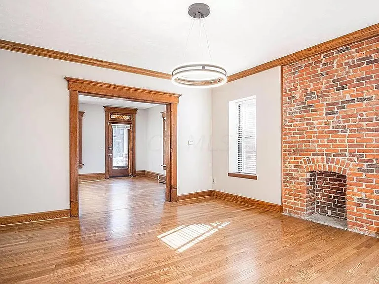 925 Mount Pleasant Ave #925 — Photo 9