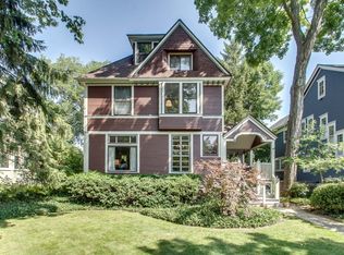 2519 Harrison St, Evanston, IL 60201