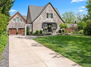 147 Hudson St, Hudson, OH 44236