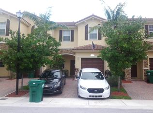 22385 SW 89th Pl, Cutler Bay, FL 33190