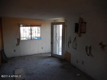 3rd image of 1917 N 69th Ave