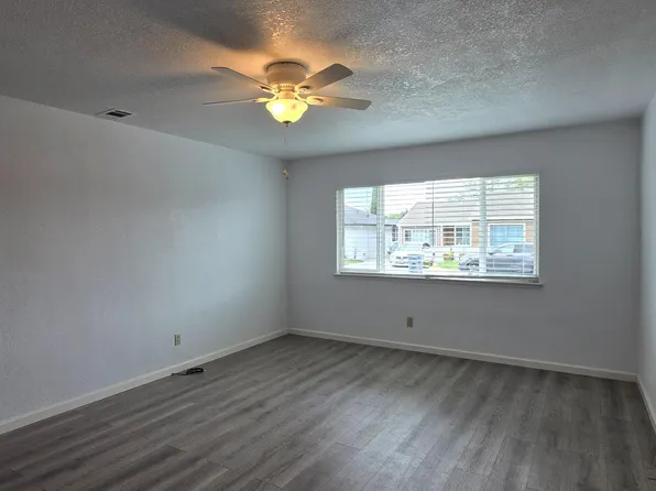 102 Laurel St, Vacaville, CA 95688