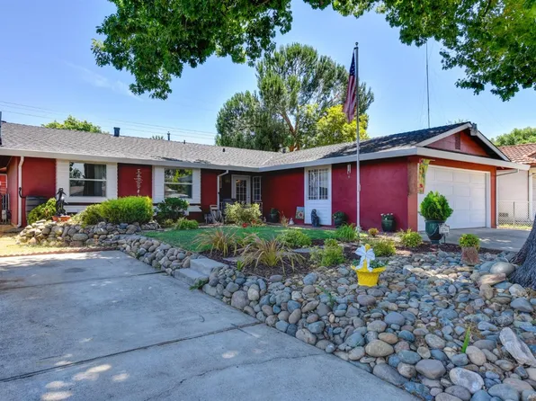 10744 Ambassador Dr, Rancho Cordova, CA 95670
