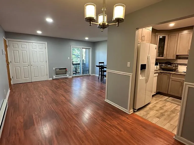 302 Federal Hill Rd — Photo 5