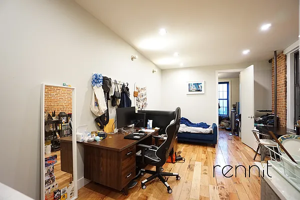 Rented by Rennit Inc. | media 7