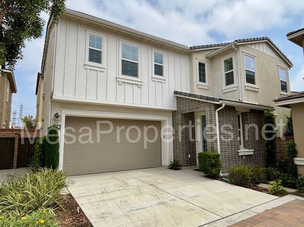 3647 E Bright Paseo