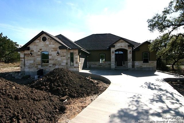 1st image of 755 Pinnacle Pkwy