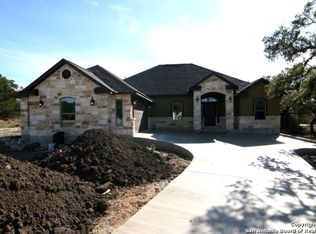 755 Pinnacle Pkwy, New Braunfels, TX 78132
