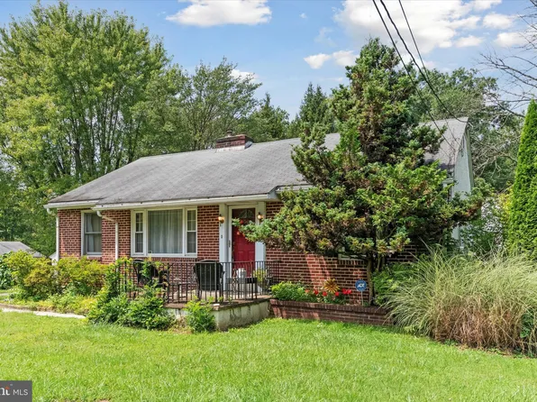 1916 Larkin Rd, Upper Chichester, PA 19061