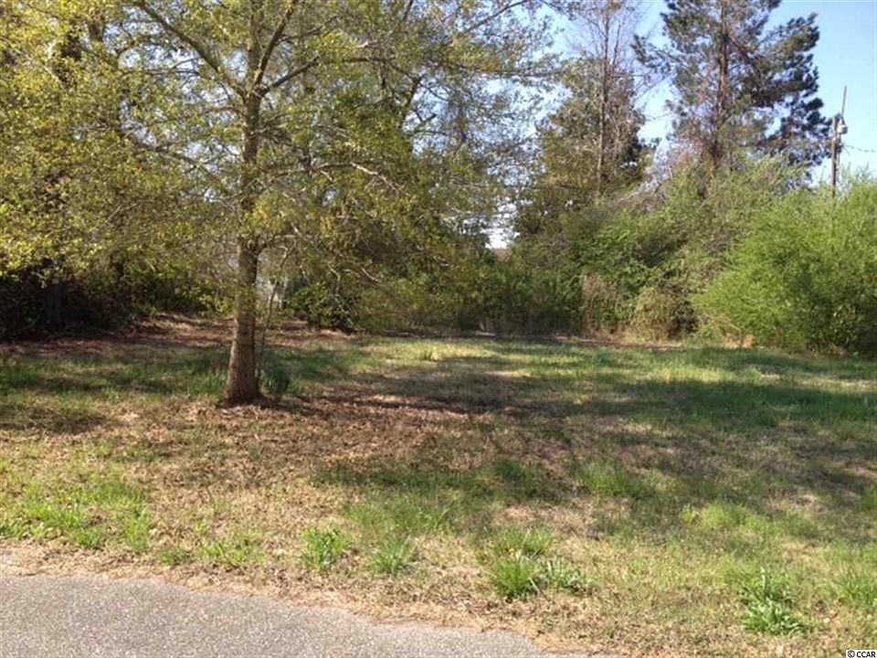 2nd image of 169 Bay Circle Dr