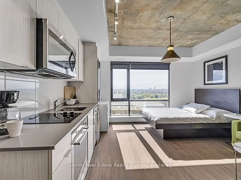 105 Champagne Ave S #1918 — Photo 16