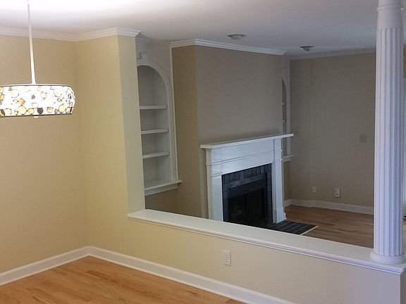 3rd image of 111 Loch Bend Ln