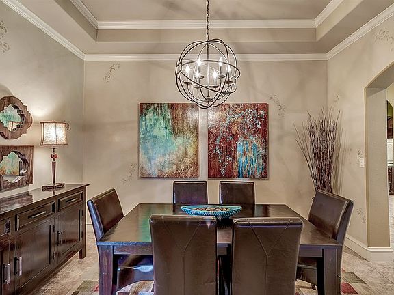3rd image of 1104 Verona Way