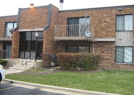2nd image of 106 Mullingar Ct APT 2D