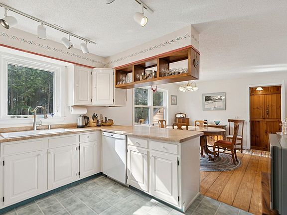 4th image of 455 Hawk Pine Road