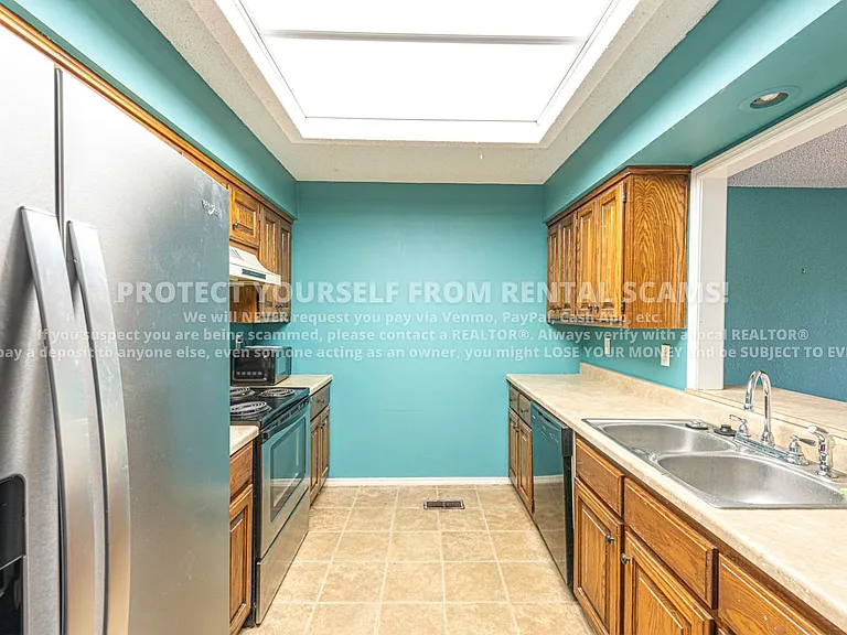 27 Estes Dr — Photo 10