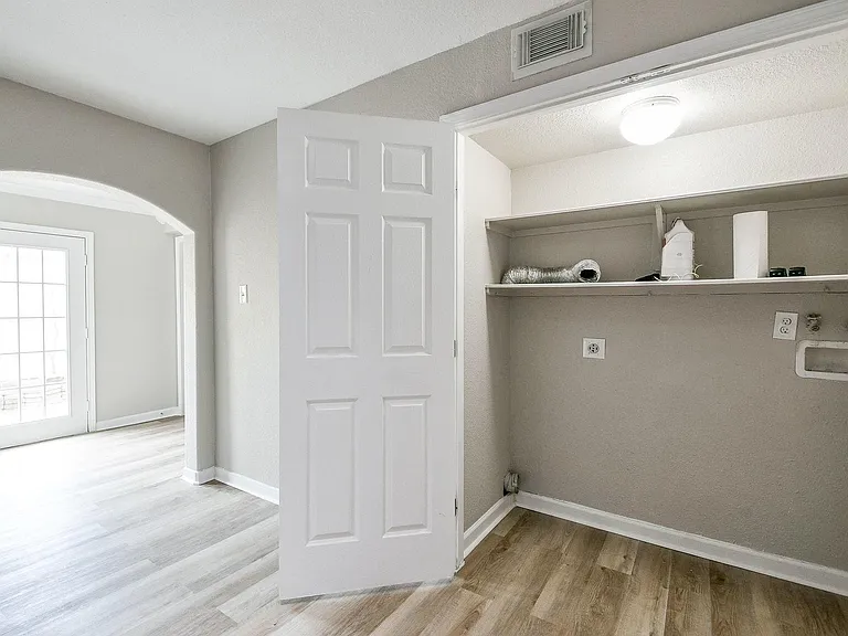 2585 Marilee Ln #3 — Photo 17