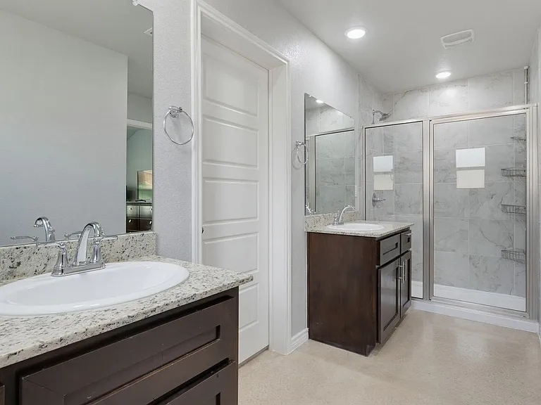 1645 Dryden Ave — Photo 11