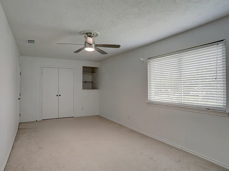 2102 Apollo Rd — Photo 8