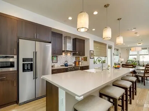 715 Rockview Road, Novato, CA 94949