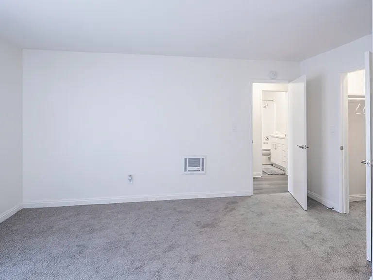 Artesia Crossings Apartments — Photo 10
