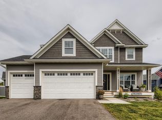 7895 204th St W, Lakeville, MN 55044