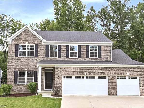 35405 Crystal Creek Ct, Grafton, OH 44044