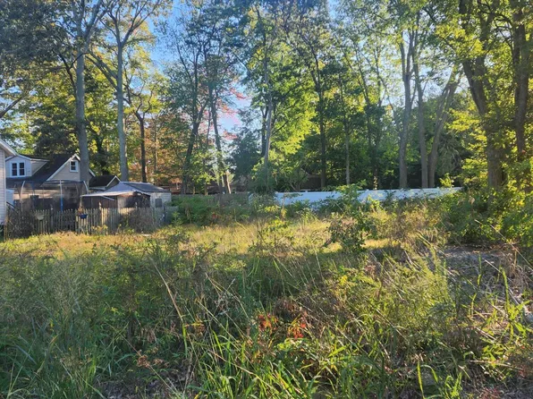 736 Elizabeth Avenue, Toms River, NJ 08753