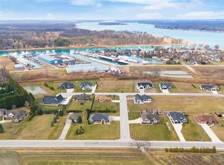 22 Tyler Dr, Saint Clair, ON N0P 2B0