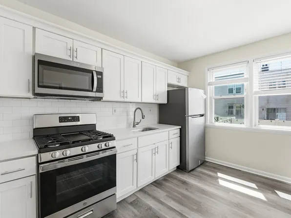321 Lembeck Ave #1, Jersey City, NJ 07305