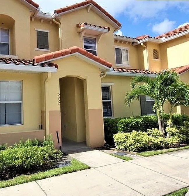 1st image of 5352 Paradise Cay Cir