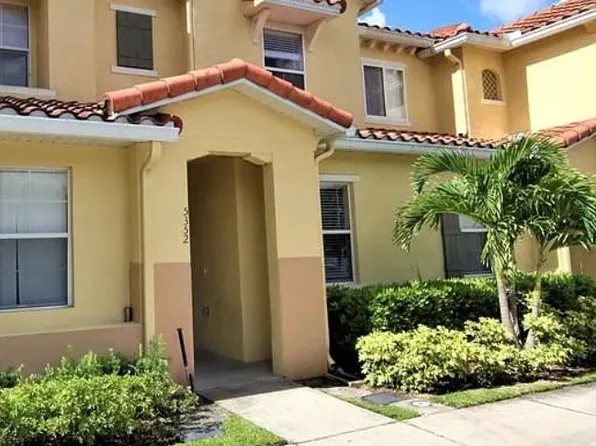 5352 Paradise Cay Cir, Kissimmee, FL 34746