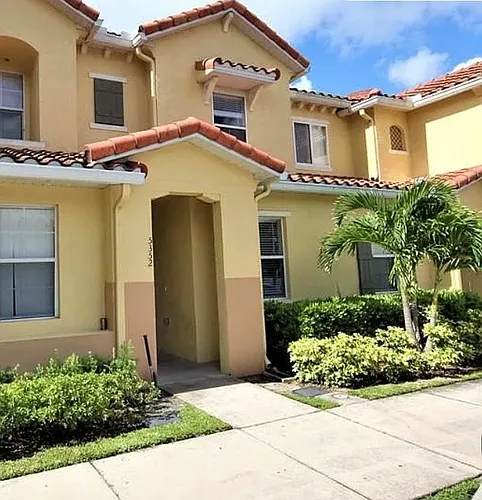 5352 Paradise Cay Cir Photo 1