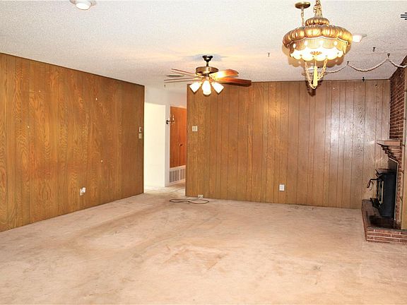 3rd image of 2724 Harrison Ave